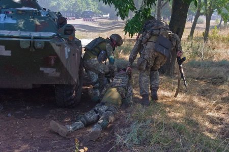 «Мы превратили Украину в кладбище»: Американского полковника шокировали потери ВСУ