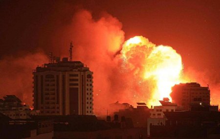 Жуткие кадры от ЦАХАЛ: уничтожение жилых домов в секторе Газа авиаударами (ВИДЕО)