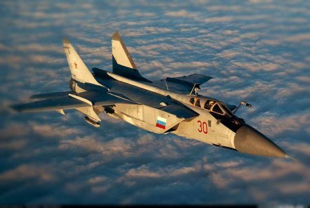 МиГ-31 отогнал патрульный самолёт Poseidon от границ РФ над Баренцевым морем