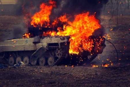 Армия России отражает атаки, уничтожая натовскую бронетехнику (ВИДЕО)