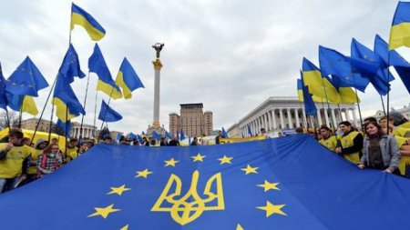 В Европарламенте оскорбили украинцев