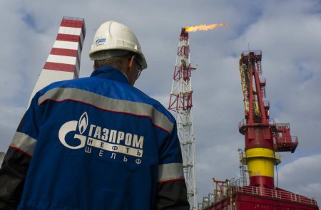 Россия на четверть увеличила экспорт нефти и СПГ в Китай