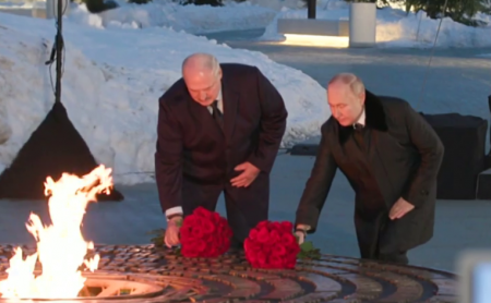 Россия сделает всё, чтобы искоренить нацизм: Путин и Лукашенко вместе открыли мемориал (ВИДЕО)