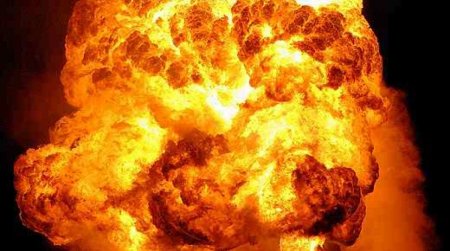 Армия России атаковала цели в Харькове: гремели взрывы, начался сильный пожар (ФОТО, ВИДЕО)