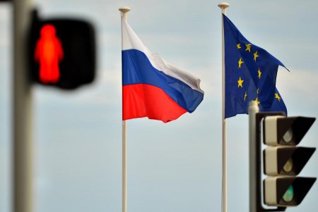 The Wall Street Journal: Сразу несколько стран ЕС выступили за отсрочку санкций против России
