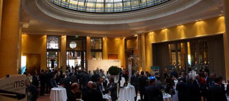 На Мюнхенскую конференцию по безопасности пригласили Порошенко
