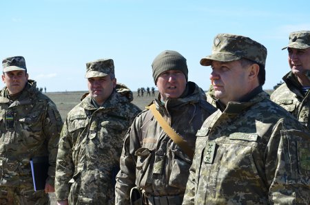 Полторак: Украина должна забывать о советской системе подготовки армии