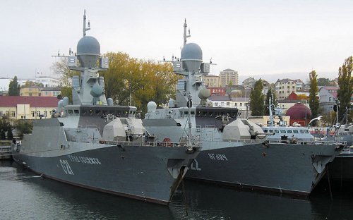 ЧФ России: экипажи 5 новейших надводных кораблей и 4 подлодок сформированы на Черном море