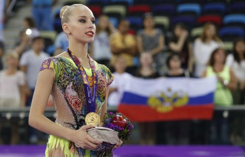 Российская гимнастка Яна Кудрявцева победила в упражнениях с лентой на Европейских играх