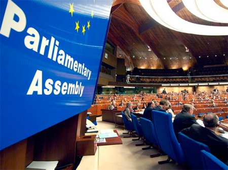 Евродепутаты призывают ПАСЕ отправить комиссию в Крым