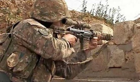 Азербайджанская армия продолжает обстреливать Нагорный Карабах из минометов и РСЗО