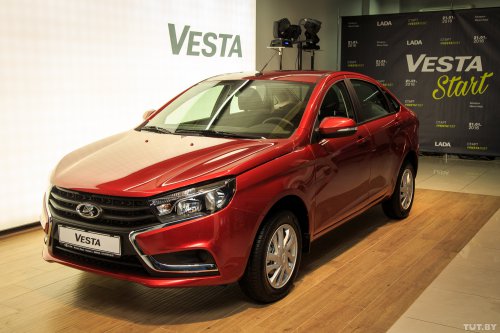 В Беларуси начались продажи седана Lada Vesta