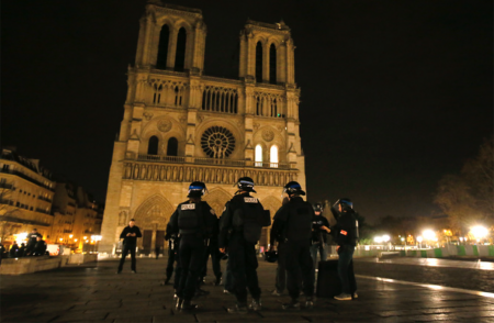 СМИ: Организаторы терактов в Париже готовили ядерный взрыв в Европе
