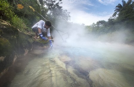 В джунглях Амазонки перуанский геолог обнаружил кипящую реку