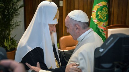 Встреча с патриархом Кириллом осчастливила Папу Римского Франциска