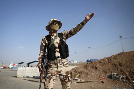 Боевики ИГИЛ казнили подростка-меломана