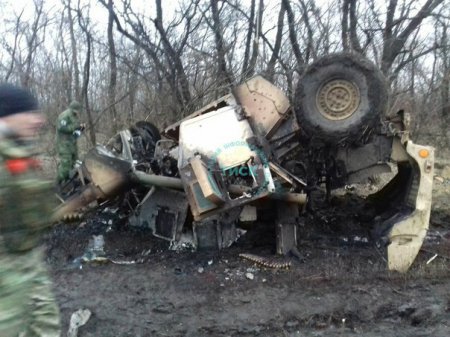 Украинские военнослужащие подорвались в американском бронеавтомобиле Humvee