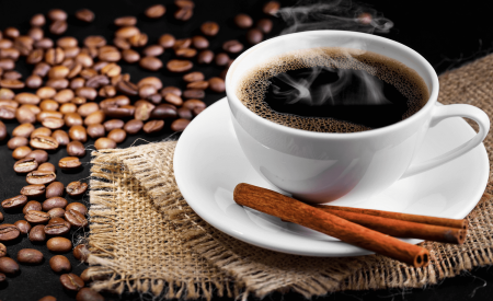 Ученые: Кофе влияет на скорость реакции пожилых людей
