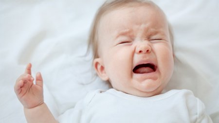 Ученые: плач способствует улучшению сна ребенка
