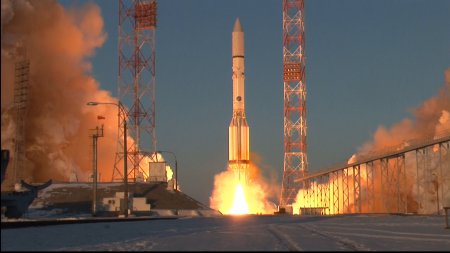 Ракета "Протон-М" со спутником Intelsat 31 отправится в космос 8 июня