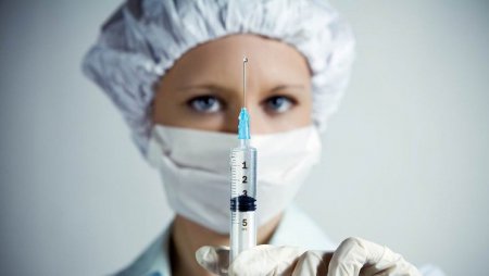 Российская вакцина от вируса Эбола находится на втором этапе клинических испытаний