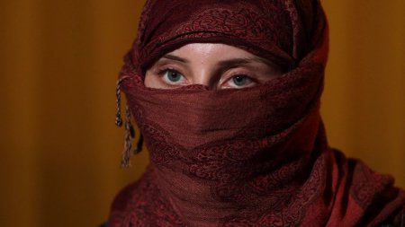 В ИГ женщины занимаются пропагандой терроризма в соцсетях