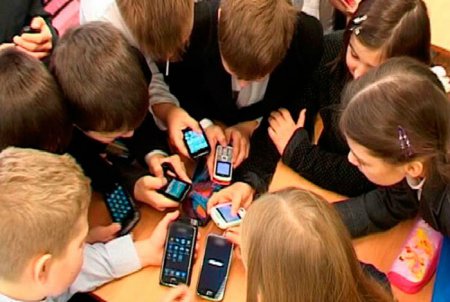 В Москве прошел круглый стол «Мобильное образование: за и против»