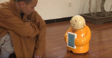 В китайском храме будет обитать робот-буддист