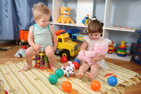 Дети выбирают игрушки типичные для их пола – ученые