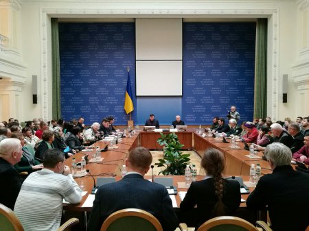 Луценко не хочет ждать результаты расследований по Майдану 2-3 года