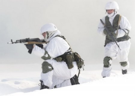 Спецназ ЦВО отработал противодиверсионные действия на учении под Новосибирском