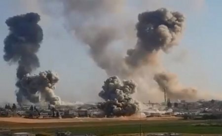Российская и сирийская авиация наносят тяжелые удары по боевикам в "идлибской зоне"
