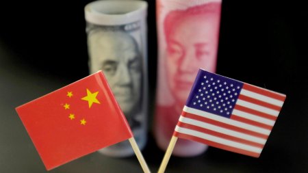 Трамп поставил антикитайские санкции на паузу