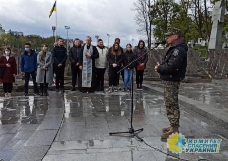 Львовские неонацисты грозятся провести парад дивизии СС «Галичина» в Донецке и Москве