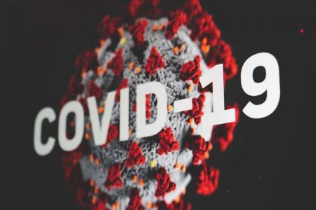 Коллективного иммунитета к COVID-19 в России не будет, — доктор Мясников