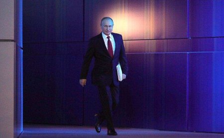 В Кремле готовят зарубежный визит Путина