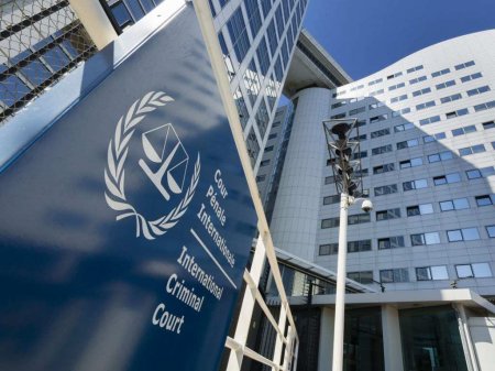 МОЛНИЯ: Суд в Гааге выдал ордер на арест Путина (ВИДЕО)